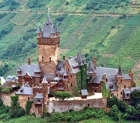 Haus Burgfrieden Гостевой дом 3*